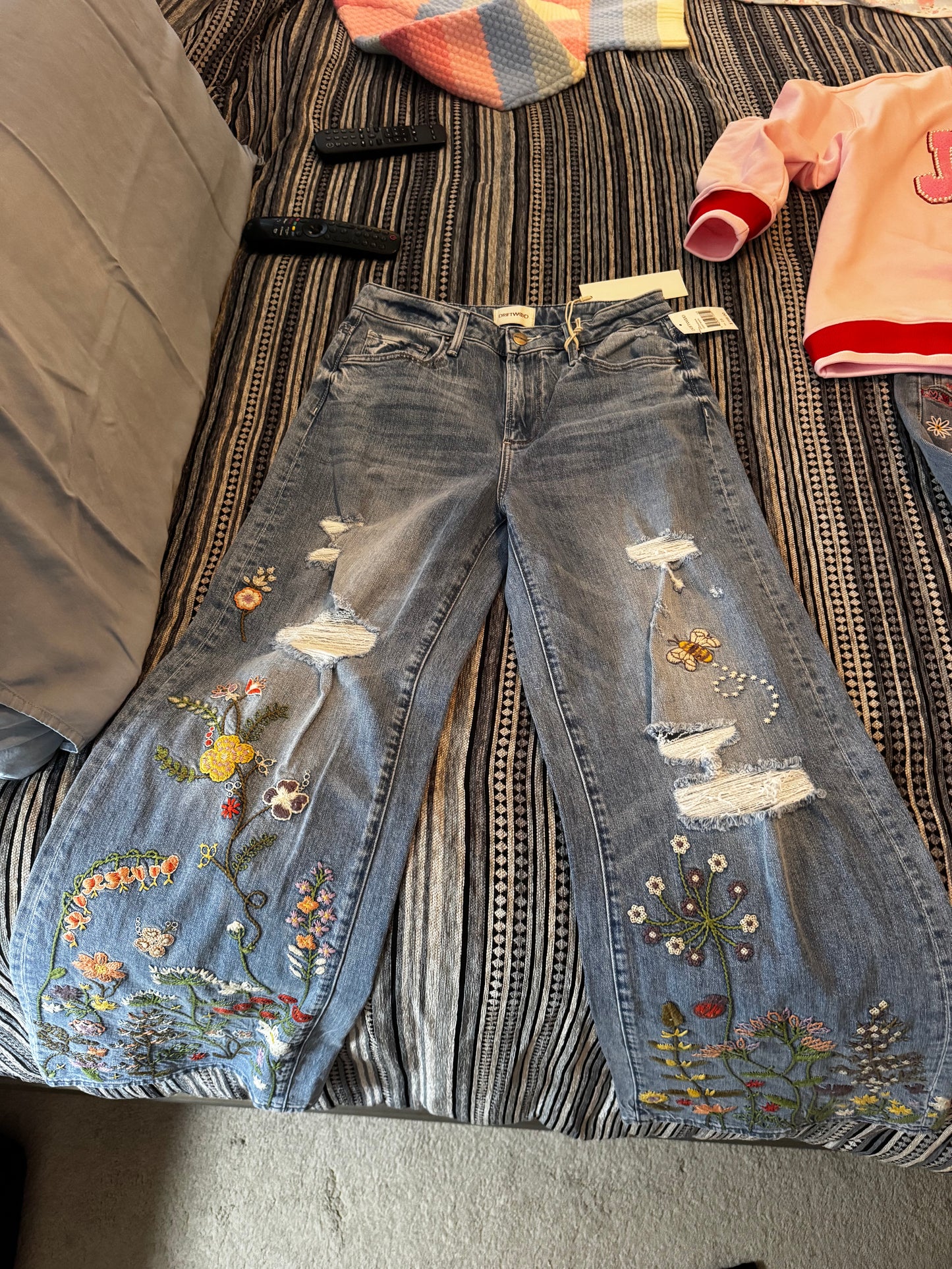 Driftwood Jeans | Spring Floral